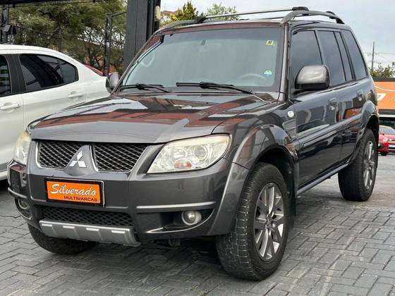 MITSUBISHI PAJERO TR4 2.0 4X2 16V 140CV FLEX 4P AUTOMÁTICO MITSUBISHI PAJERO TR4 2.0 4X2 16V 140CV FLEX 4P AUTOMÁTICO